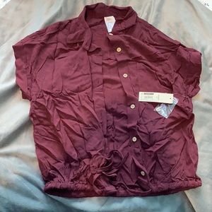 A polo type shirt never worn